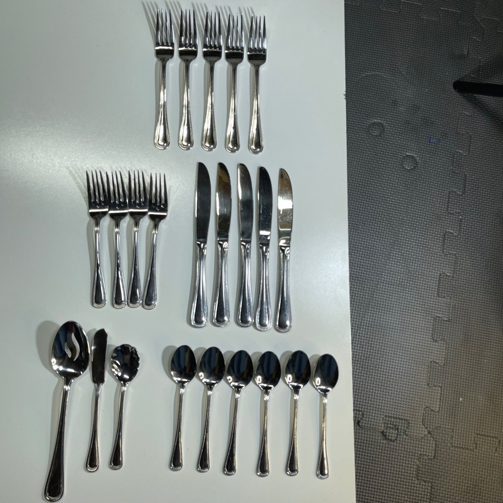 Cuisinart Beaded Edge Flatware Set Stainless Steel Silver 23 Piece Service